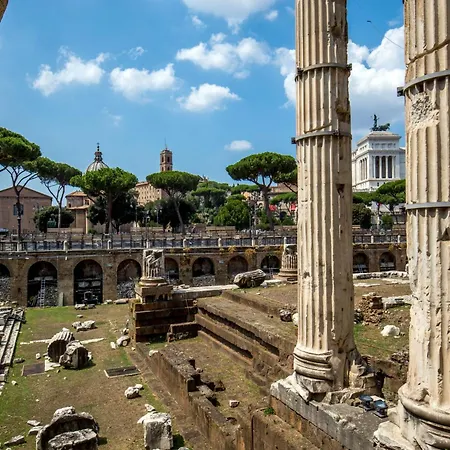Empire Loft In The Shadow Of Colosseum Рим